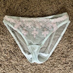 Elegant Lace Trim Women's Panties